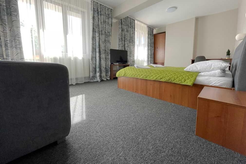 Motel Gilău Exteriör bild